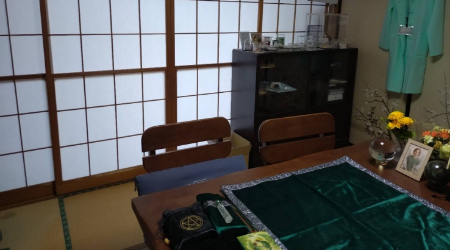カウンセリング&占いルームいろは